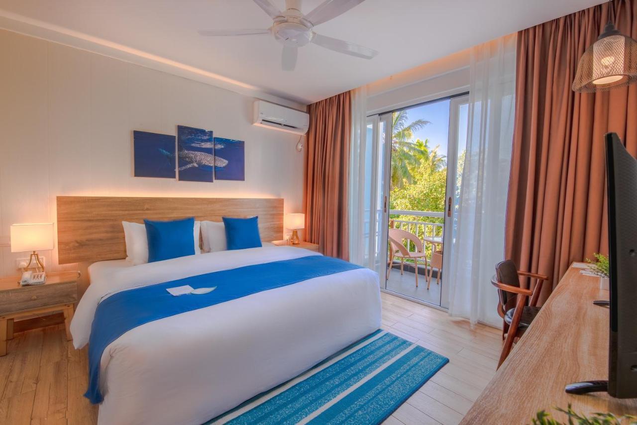 ดิกูเวลี มัลดีฟส์ Hotel ดิห์กูราห์ ภายนอก รูปภาพ