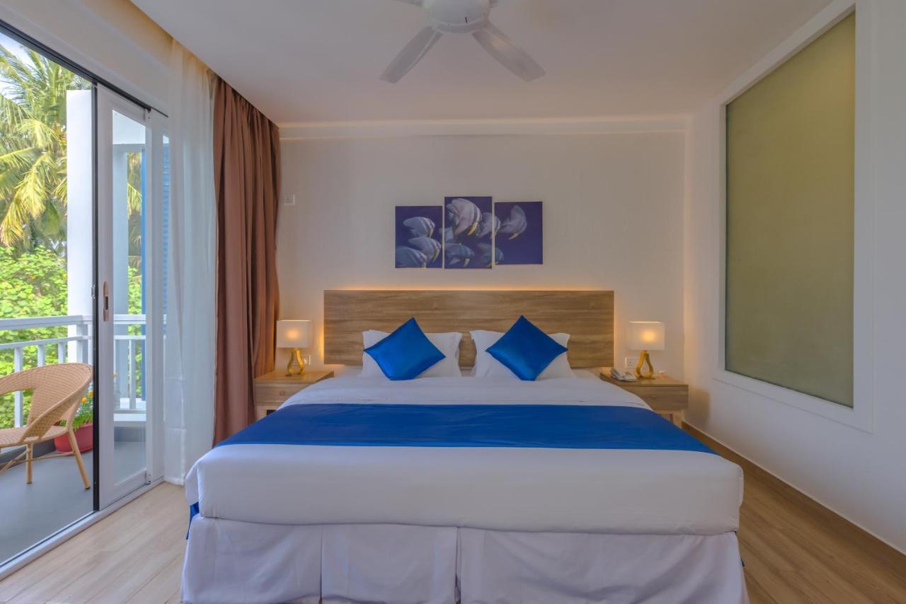 ดิกูเวลี มัลดีฟส์ Hotel ดิห์กูราห์ ภายนอก รูปภาพ
